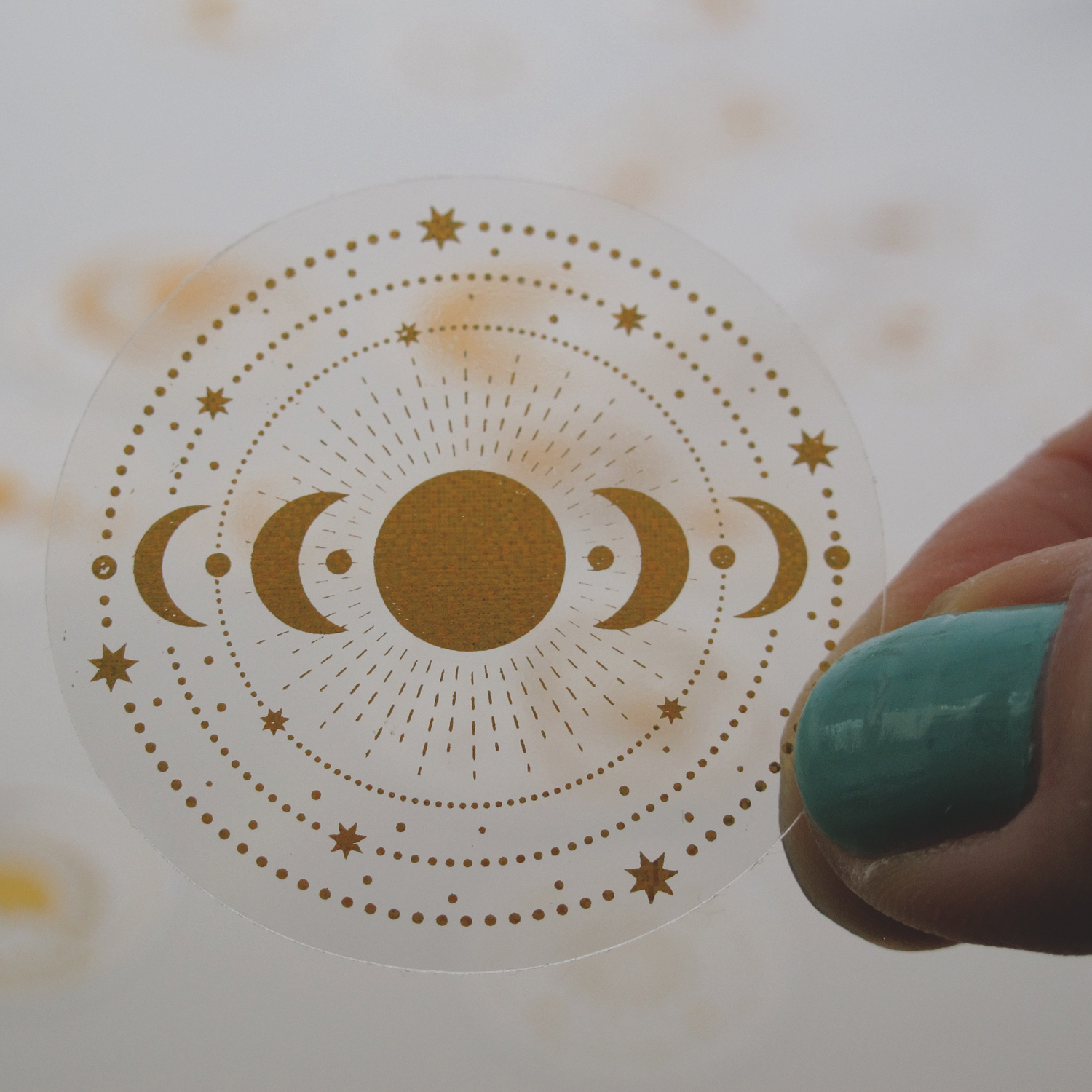 Златисти лунни и астрологични стикери – 30 бр